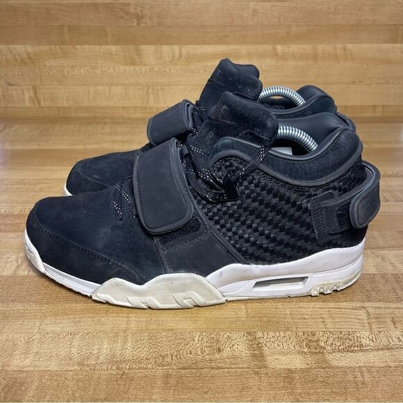 Nike Air Trainer Victor Cruz Size 9 Triple Black Suede White Oreo Shoes main image 4